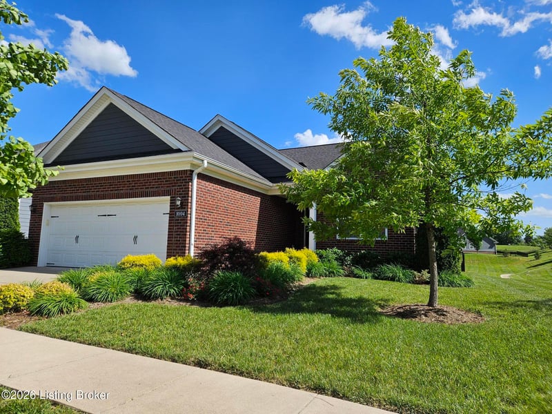 10104 Cedar Garden Dr, Louisville, KY 40291