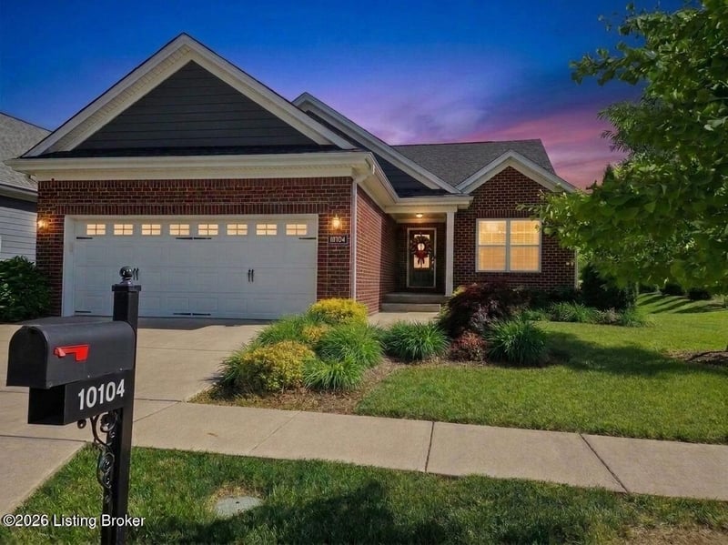 10104 Cedar Garden Dr, Louisville, KY 40291