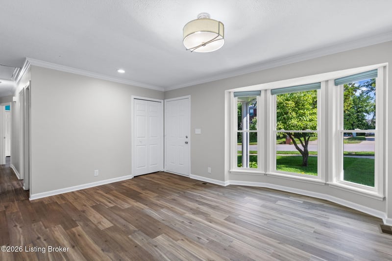 10104 Natalie Way, Louisville, KY 40299