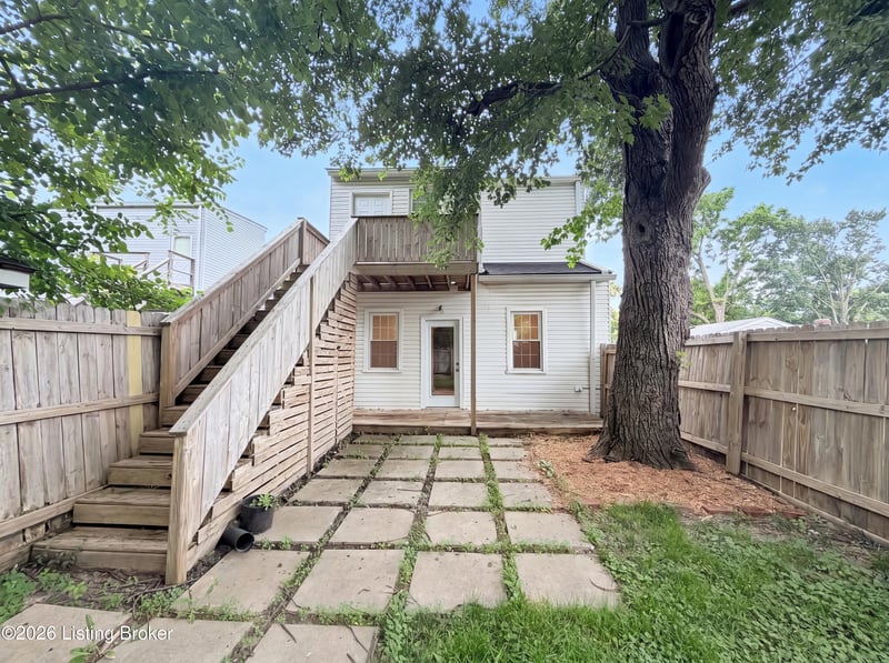1011 Rogers St, Louisville, KY 40204