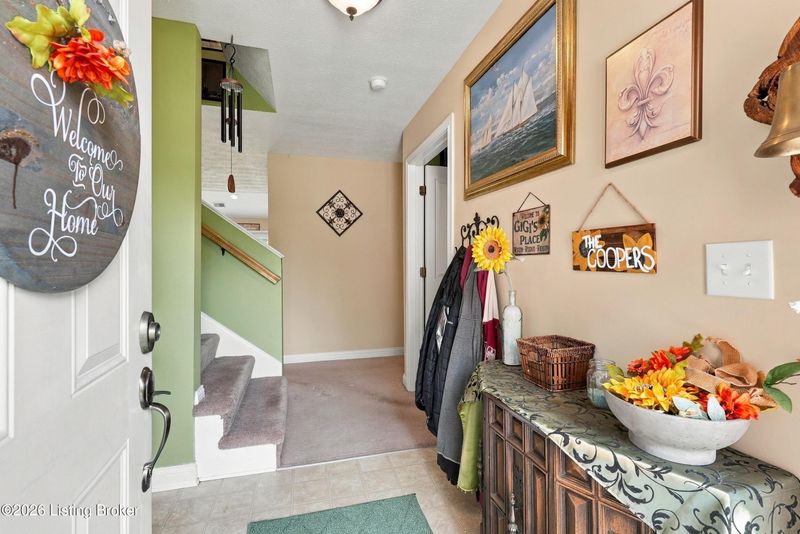 10111 Autumn Gardens Way, Louisville, KY 40229
