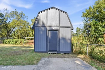10111 Westwego Pl, Louisville, KY 40299