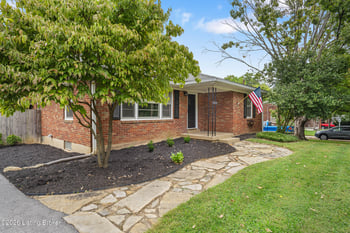 10113 Mary Dell Ln, Louisville, KY 40299