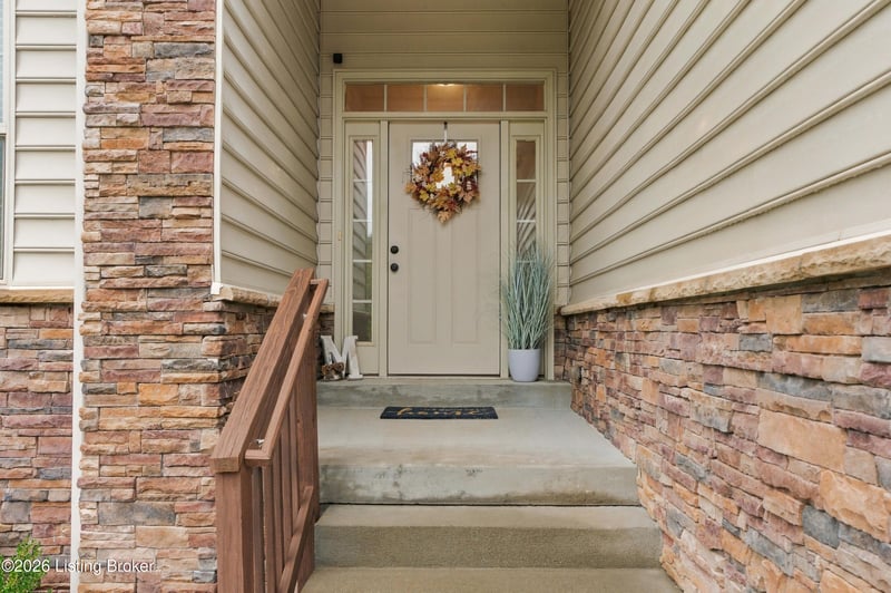 1012 Bogard Ln, Mt Washington, KY 40047