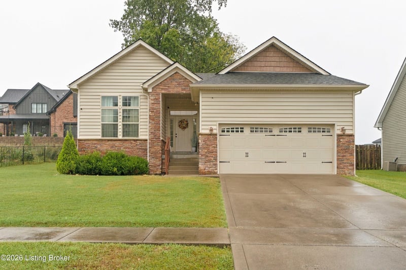 1012 Bogard Ln, Mt Washington, KY 40047