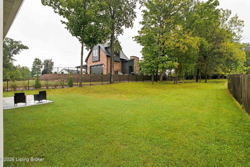 1012 Bogard Ln, Mt Washington, KY 40047