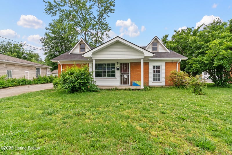 1012 Cristland Rd, Louisville, KY 40214