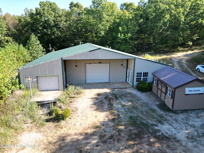 1012 Dowell Hardin Mills Rd, Hardinsburg, KY 40143