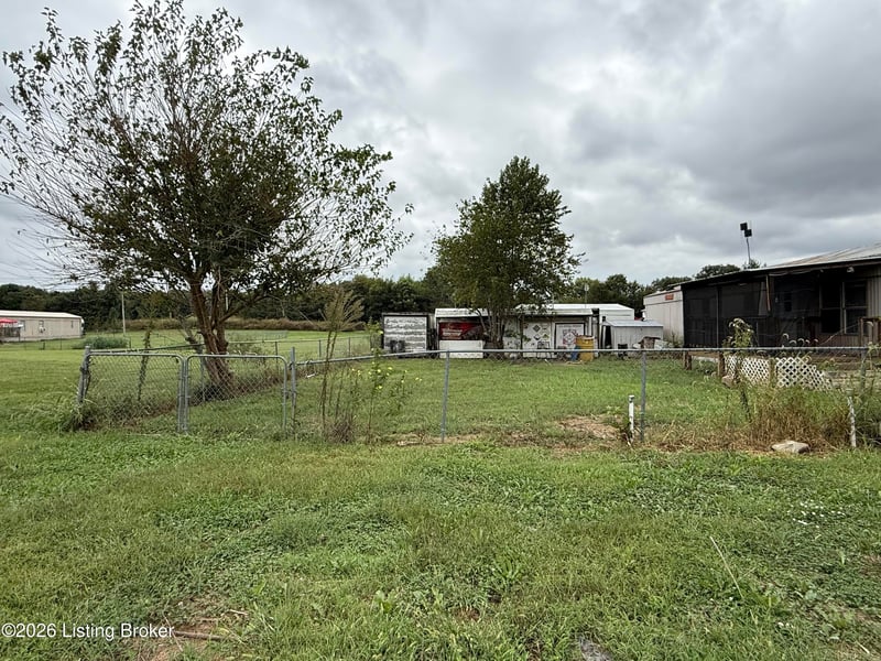 1012 Kentucky 79, Irvington, KY 40146