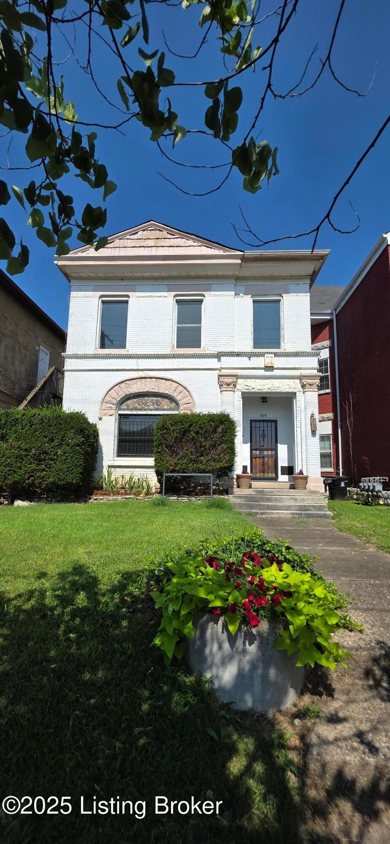 1014 S Floyd St, Louisville, KY 40203