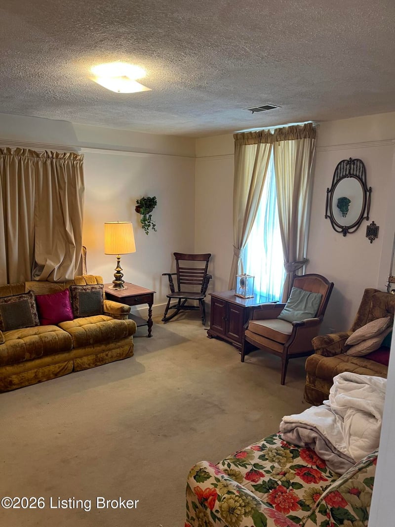 1017 Henry Clay St, Shelbyville, KY 40065