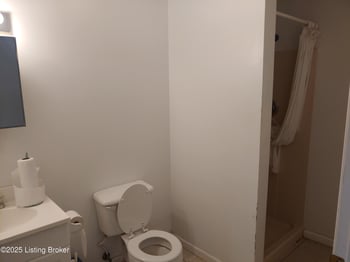 102 Castle Ridge Dr, Edmonton, KY 42129