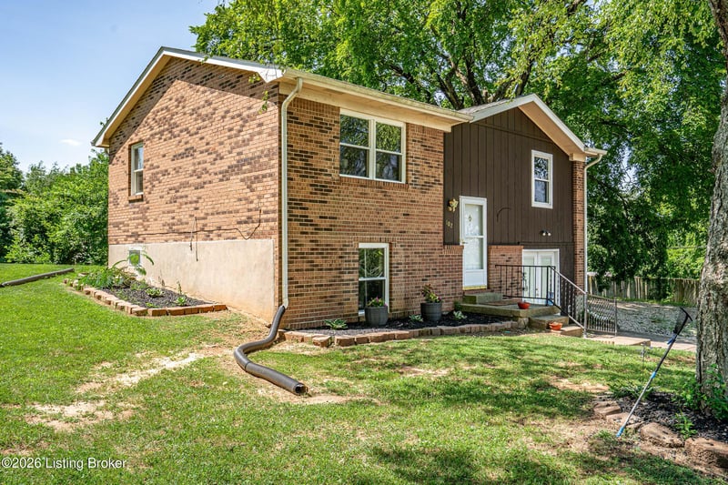 102 Dixon Ave, Elizabethtown, KY 42701