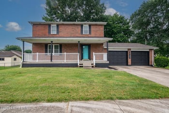102 Kristen Ct, Radcliff, KY 40160