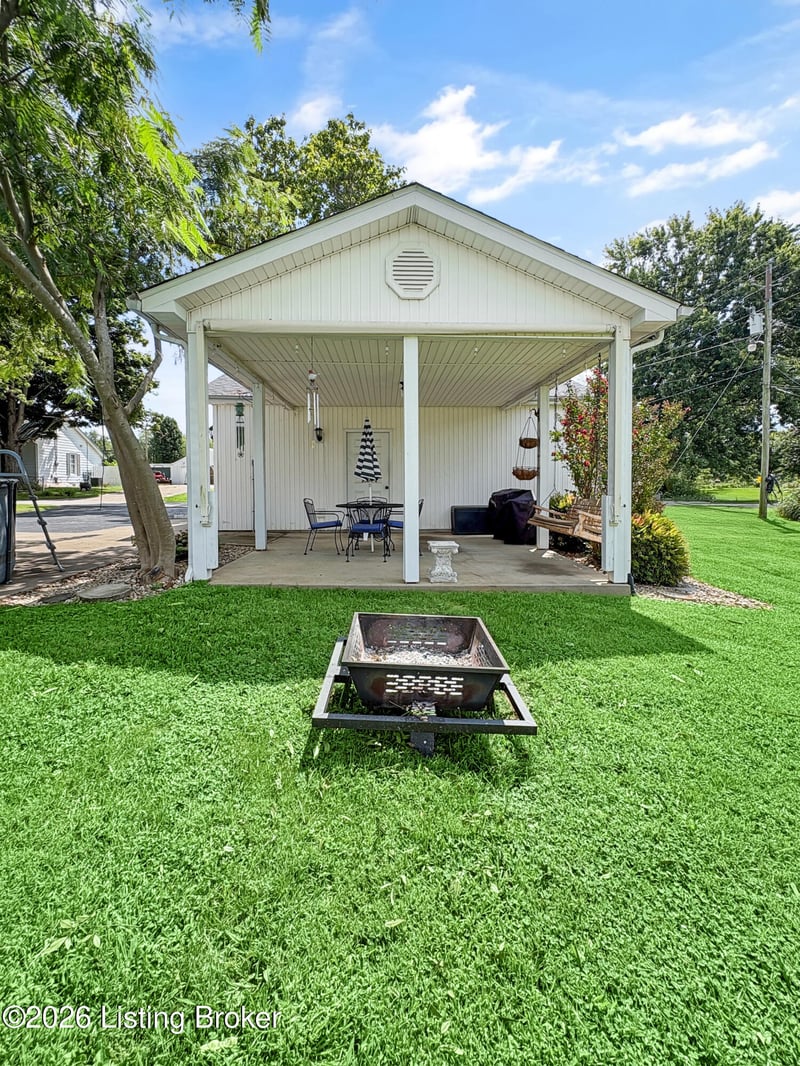 102 Walnut St, Raywick, KY 40060