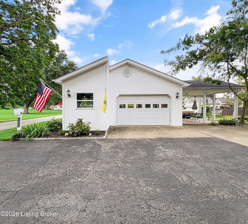 102 Walnut St, Raywick, KY 40060