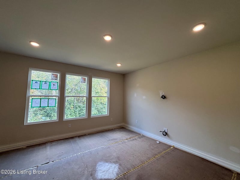 1020 Dry Run Ct, Shelbyville, KY 40065