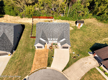 1020 Ray Wimsett Blvd #B, Bardstown, KY 40004