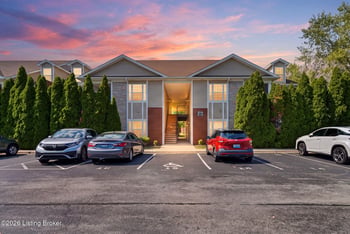 10200 Deer Vista Dr #101, Louisville, KY 40291