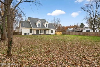 10206 Easum Rd, Louisville, KY 40299