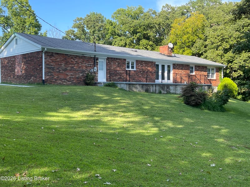 1022 Greenbriar Rd, Lawrenceburg, KY 40342