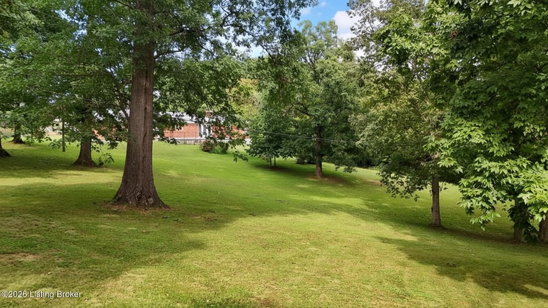 1022 Greenbriar Rd, Lawrenceburg, KY 40342