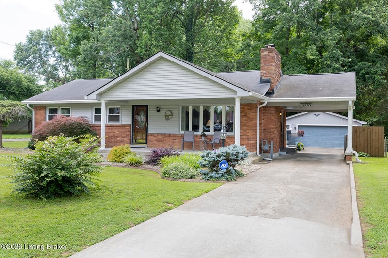 10220 Starlight Way, Louisville, KY 40272