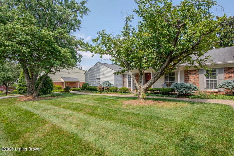 1023 Whetstone Way, Louisville, KY 40223