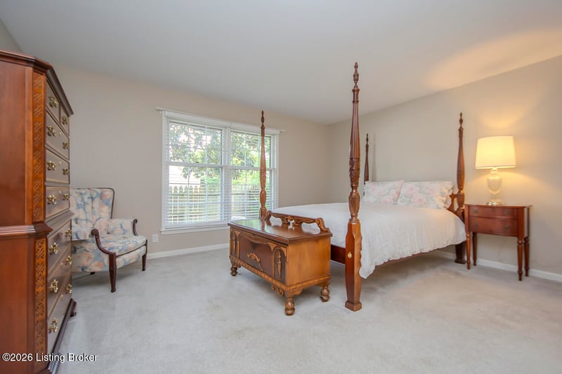 1023 Whetstone Way, Louisville, KY 40223