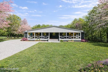 1024 W Hebron Ln, Shepherdsville, KY 40165