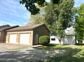 1028 Farmaway Dr, Bardstown, KY 40004