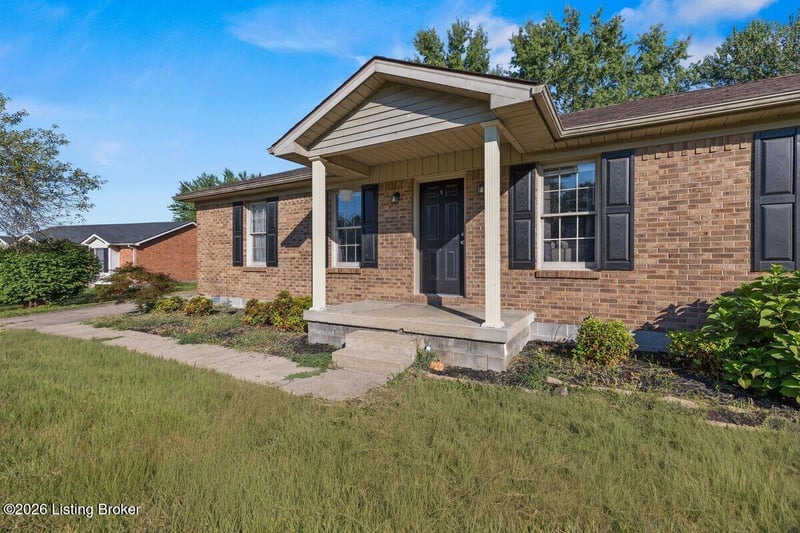 1028 Woodside Dr, Bardstown, KY 40004