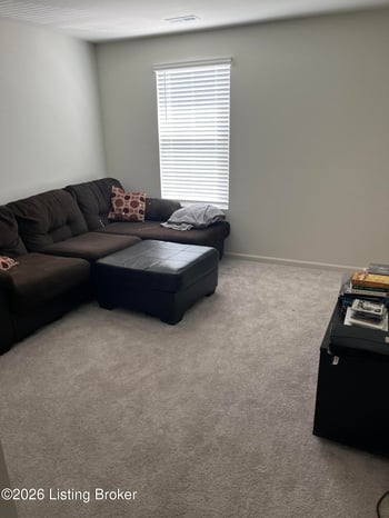 1029 Dry Run Ct, Shelbyville, KY 40065