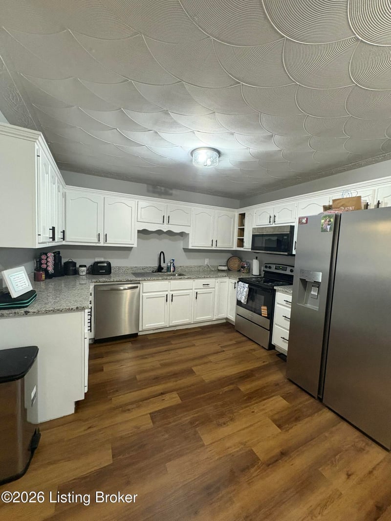 103 Comanche Ct, Bloomfield, KY 40008