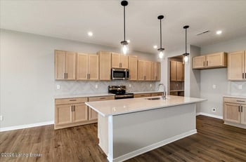 103 Dayflower Ct, Shepherdsville, KY 40165