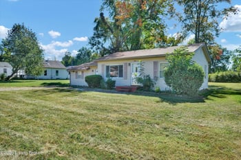 1030 Minor Ln, Louisville, KY 40219