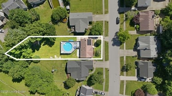 10305 Vantage Rd, Louisville, KY 40299
