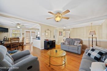1033 Clayborne Rd, Louisville, KY 40214