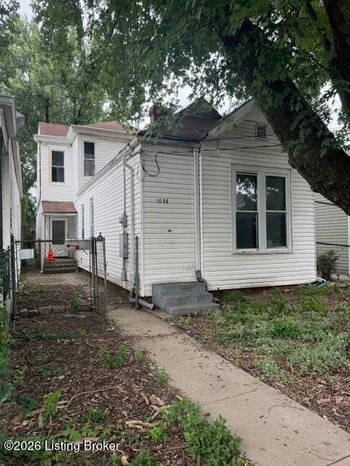 1036 E Caldwell St, Louisville, KY 40204
