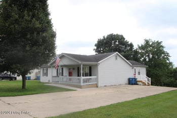 1037 David Dr, Lawrenceburg, KY 40342
