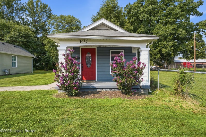 1037 Watt St, Jeffersonville, IN 47130