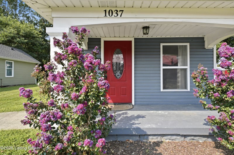 1037 Watt St, Jeffersonville, IN 47130