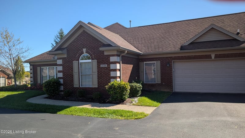 1038 Grazing Meadows Ln, Louisville, KY 40245
