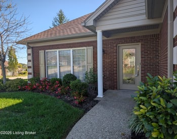 1038 Grazing Meadows Ln, Louisville, KY 40245