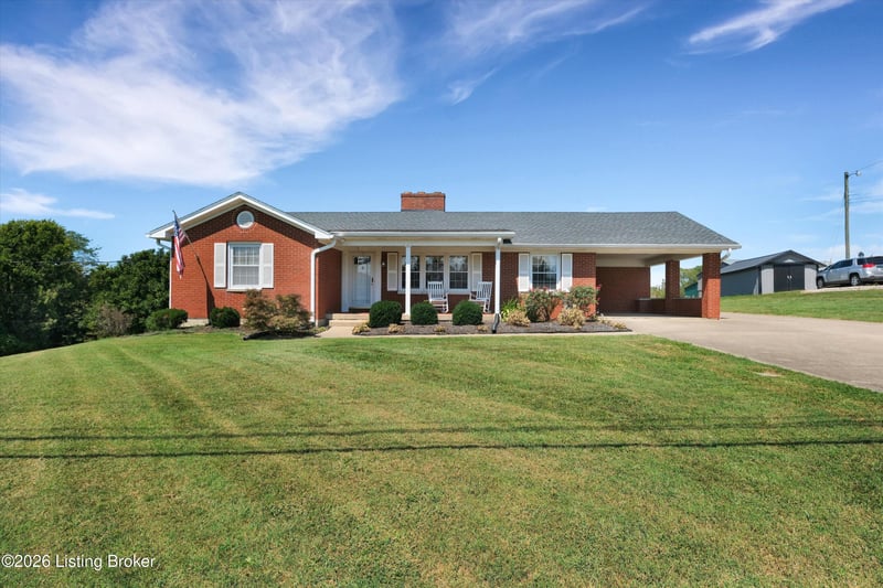 10382 Main St, Mackville, KY 40040