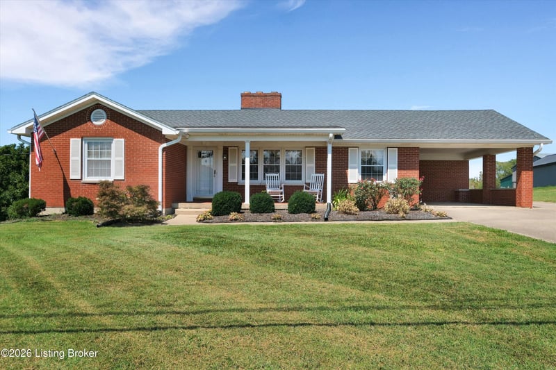 10382 Main St, Mackville, KY 40040