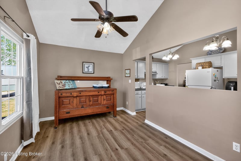 1039 River Bend Rd, Frankfort, KY 40601