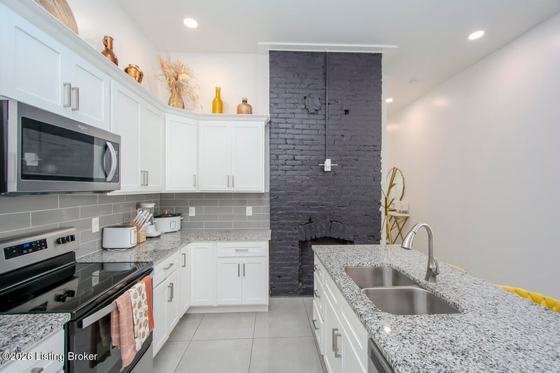 1039 S Shelby St, Louisville, KY 40203
