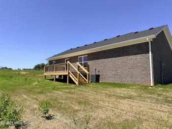 104 American Dr, Radcliff, KY 40160
