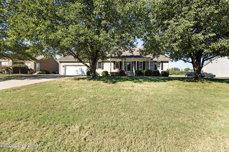 104 Glenview Dr, Bardstown, KY 40004